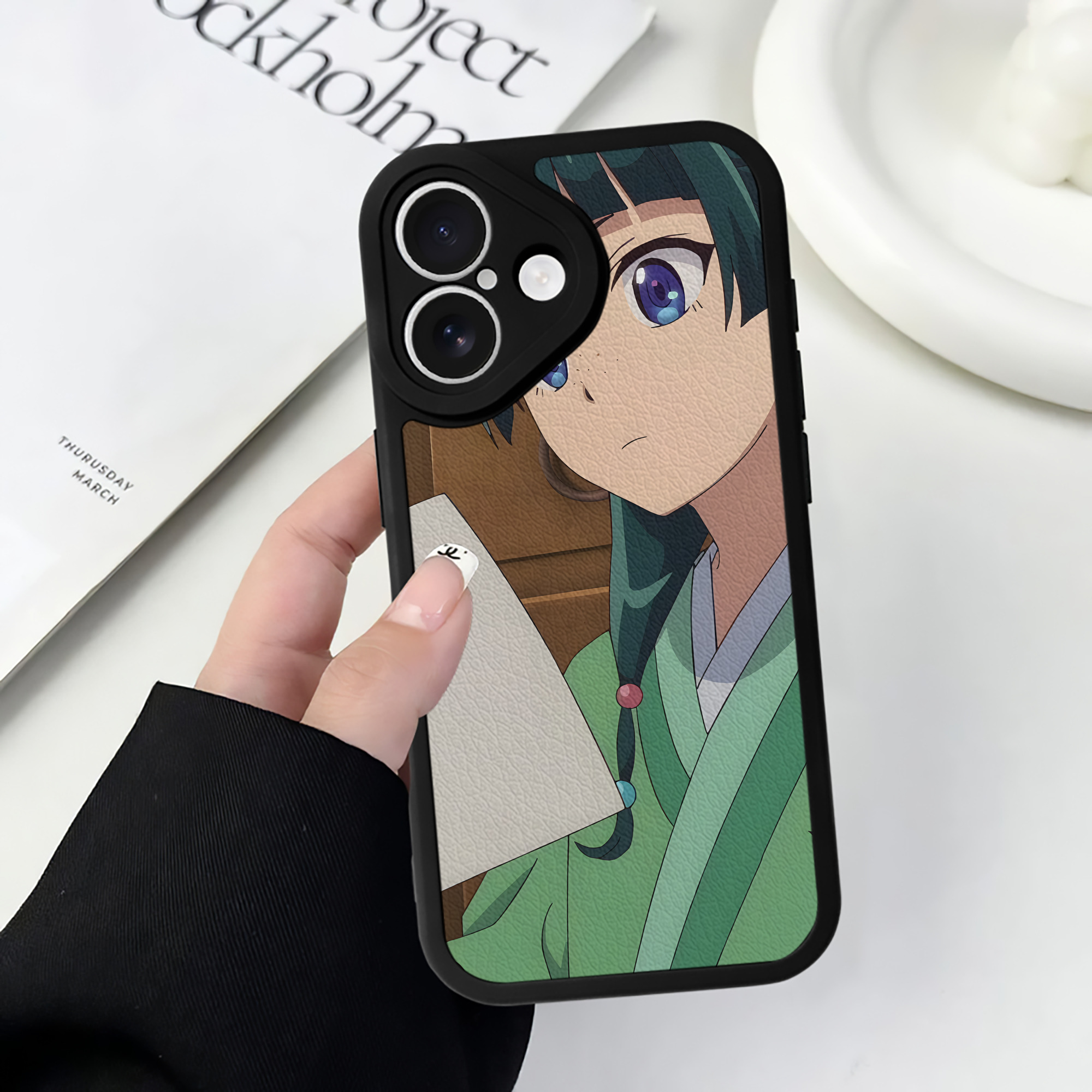 薬屋のひとりごと The Apothecary Diaries 【iPhone 16シリーズ対応】シリコンスマホケース（レザー調） 材質：シリコン
